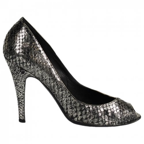Pre-owned Chanel Leather Heels In Metallic