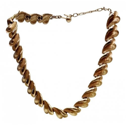 Pre-owned Trifari Necklace In Yellow