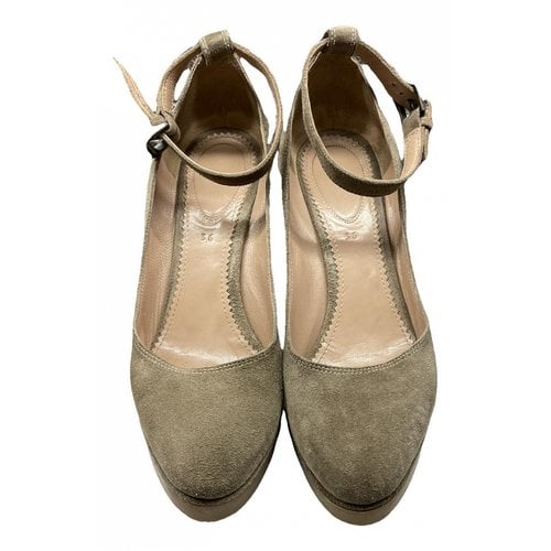 Pre-owned Chloé Mules & Clogs In Other