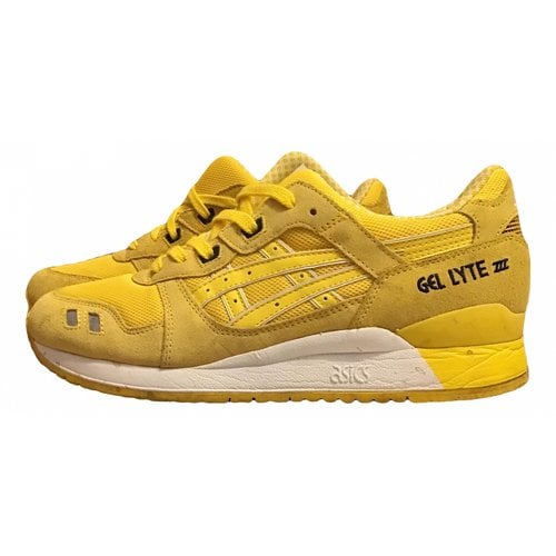 Pre-owned Asics Leather Low Trainers In Yellow
