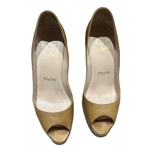 Pre-owned Christian Louboutin Leather Mules In Beige