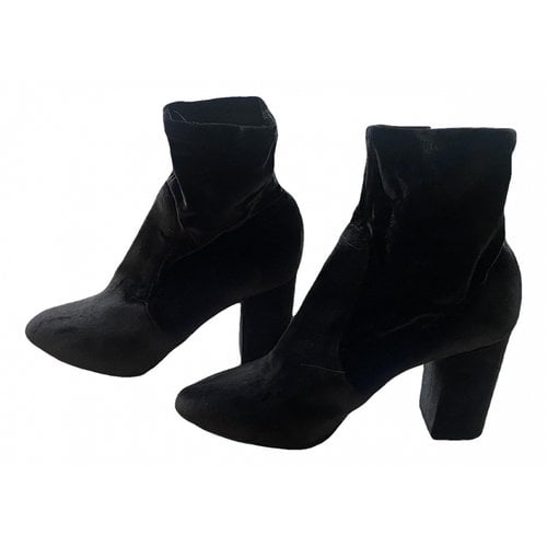 Pre-owned Aquazzura Velvet Boots In Black