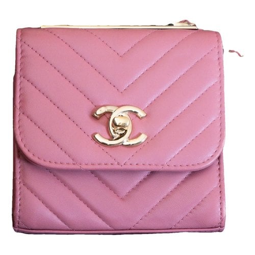 Pre-owned Chanel Trendy Cc Leather Crossbody Bag In Pink