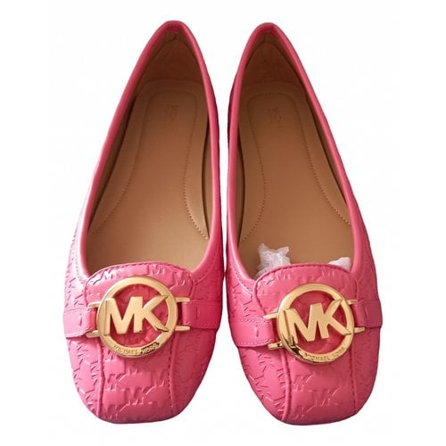 Pre-owned Michael Kors Leather Flats In Pink