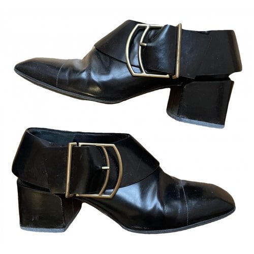 Pre-owned Jil Sander Patent Leather Heels In Black
