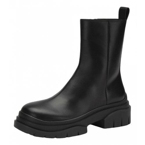 Pre-owned Ash Leather Ankle Boots In Black