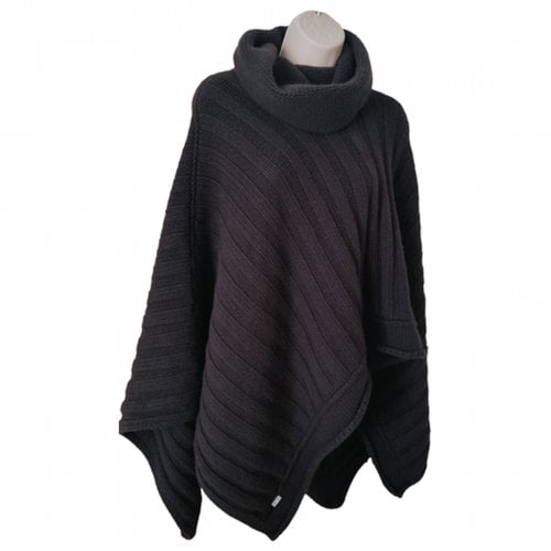 Pre-owned Burberry Cashmere Poncho In Brown