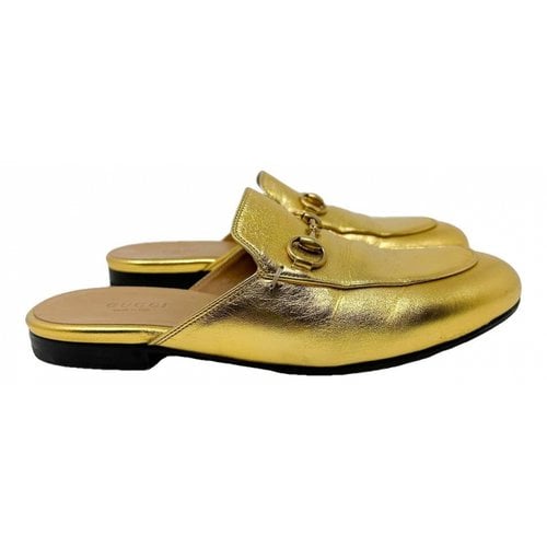 Pre-owned Gucci Princetown Leather Flats In Gold