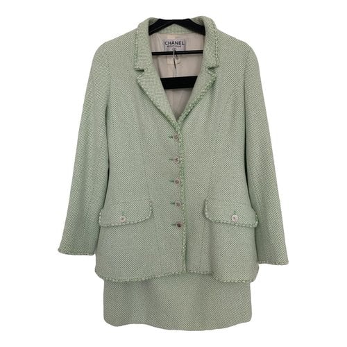 Pre-owned Chanel Tweed Blazer In Green