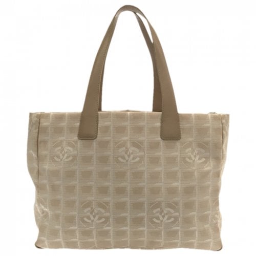 Pre-owned Chanel Tote In Beige