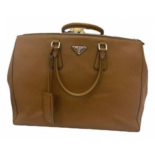Pre-owned Prada Galleria Leather Handbag In Beige
