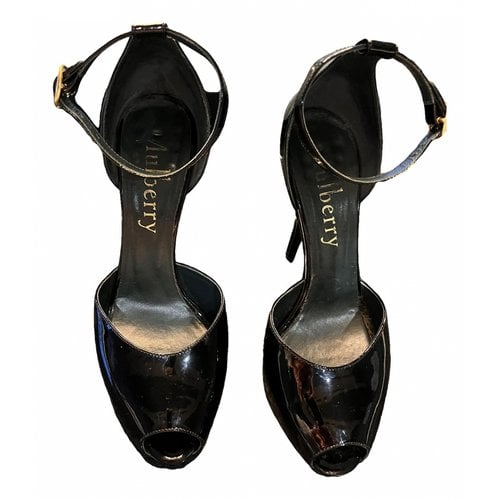 Pre-owned Mulberry Patent Leather Heels In Black
