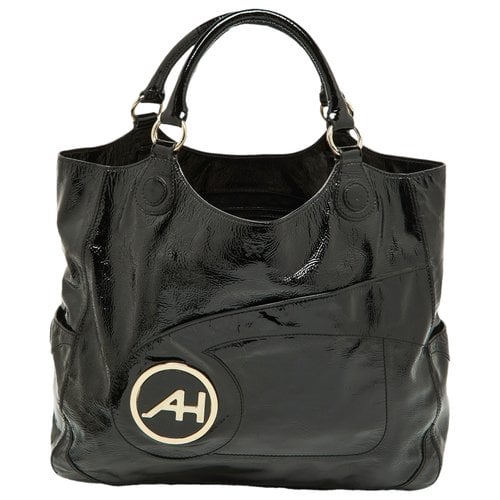 Pre-owned Anya Hindmarch Patent Leather Handbag In Black