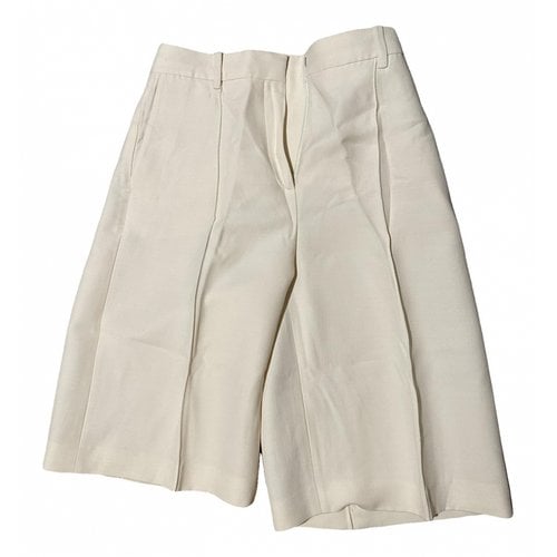 Pre-owned Valentino Short Pants In Beige