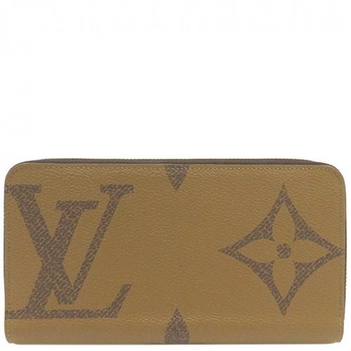 Pre-owned Louis Vuitton Zippy Wallet In Brown