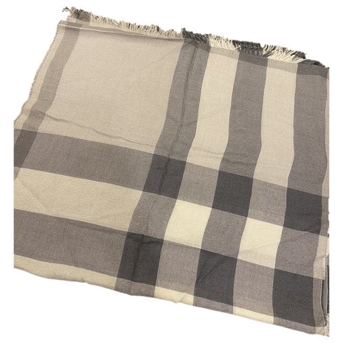 Pre-owned Burberry Scarf In Grey