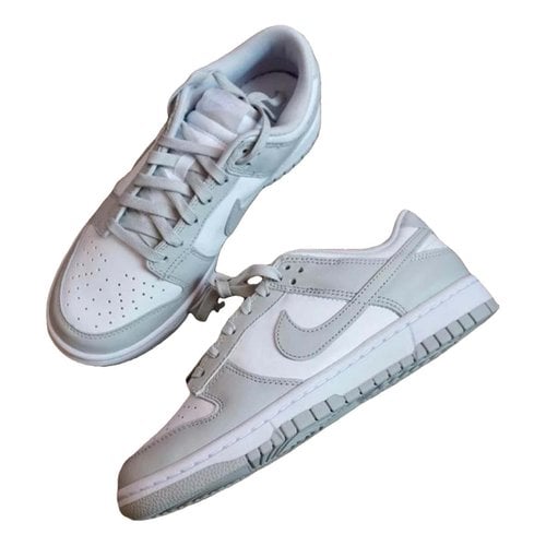 Pre-owned Nike Sb Dunk Low Leather Trainers In Grey