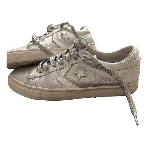 Pre-owned Converse Leather Trainers In Silver