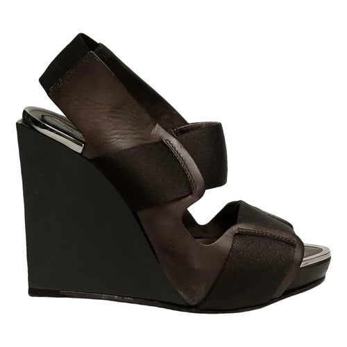 Pre-owned Marni Leather Sandals In Brown