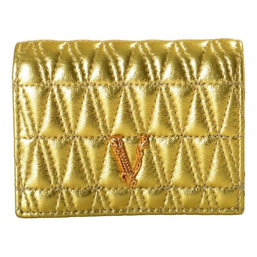 Pre-owned Versace Leather Wallet In Gold