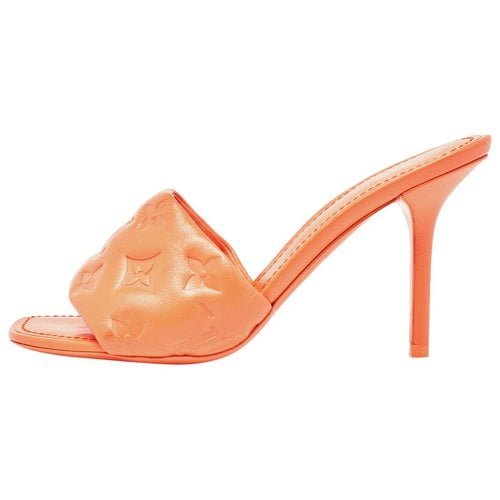 Pre-owned Louis Vuitton Patent Leather Sandal In Orange