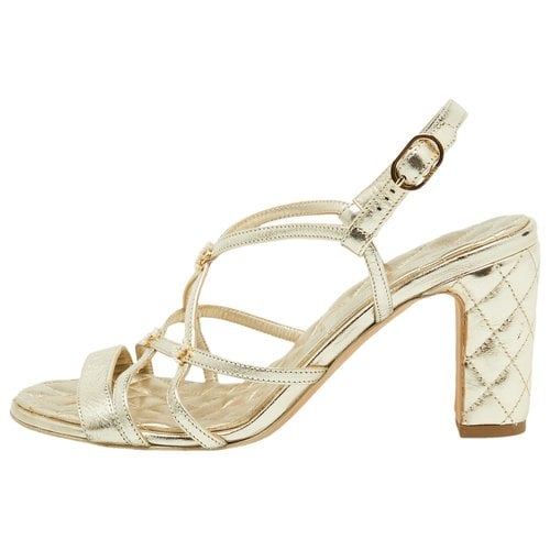 Pre-owned Chanel Patent Leather Sandal In Gold