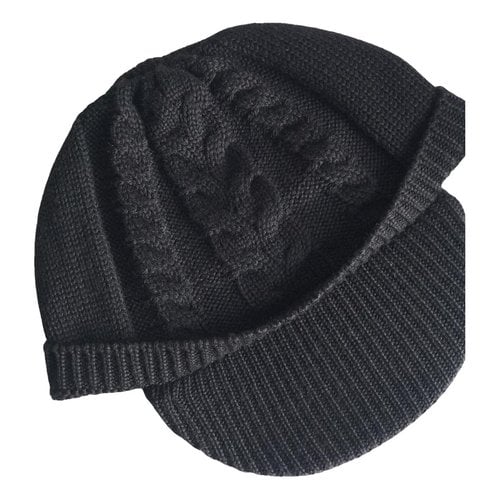 Pre-owned Miu Miu Wool Cap In Black
