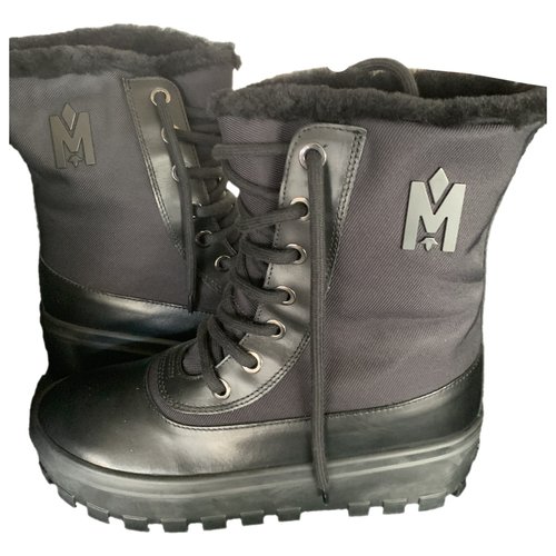 Pre-owned Mackage Leather Snow Boots In Black