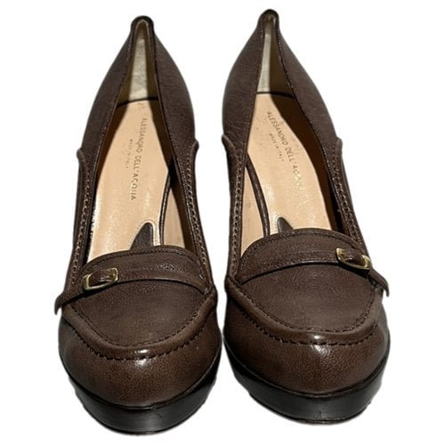 Pre-owned Alessandro Dell'acqua Leather Heels In Brown