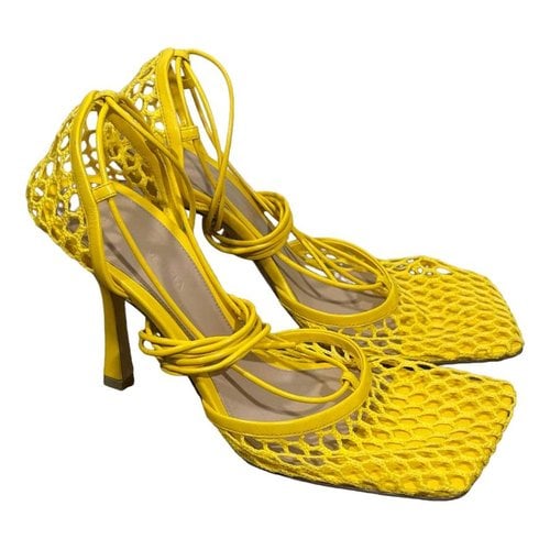 Pre-owned Bottega Veneta Leather Heels In Yellow
