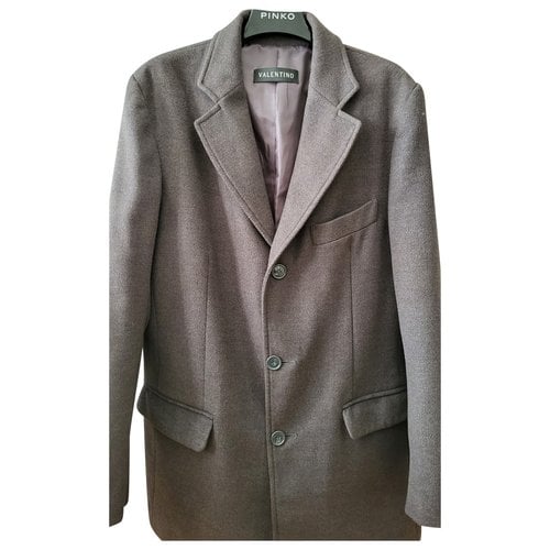 Pre-owned Valentino Coat In Grey