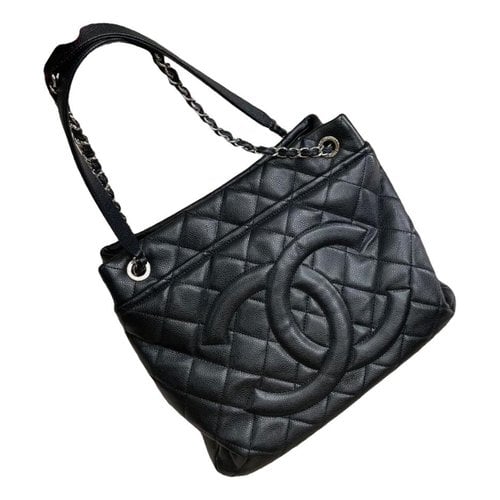 Pre-owned Chanel Petite Shopping Tote Leather Tote In Black