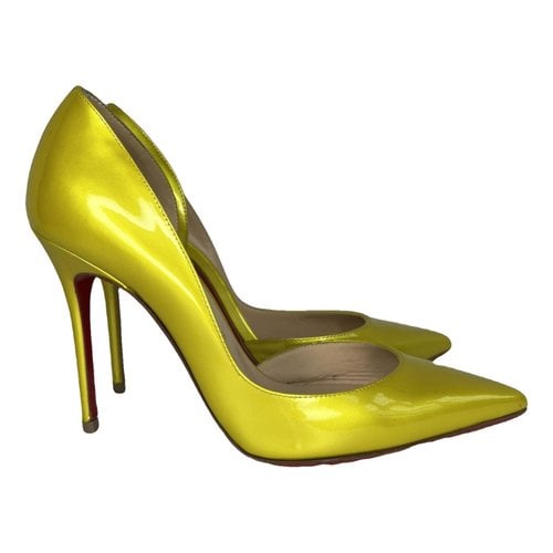 Pre-owned Christian Louboutin Iriza Patent Leather Heels In Gold