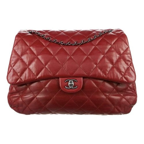 Pre-owned Chanel Timeless/classique Leather Crossbody Bag In Red
