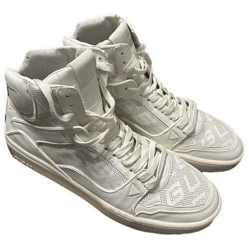 Pre-owned Guess Leather High Trainers In White