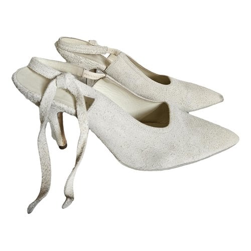 Pre-owned Victoria Beckham Heels In White