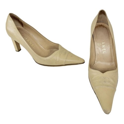 Pre-owned Chanel Leather Heels In Beige