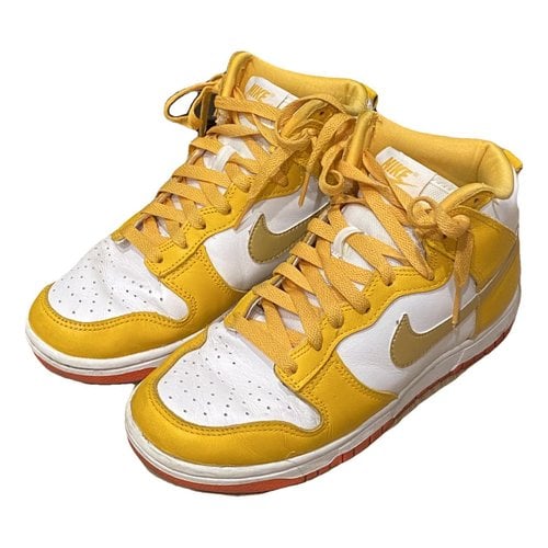 Pre-owned Nike Sb Dunk Cloth Trainers In Orange