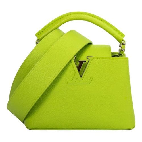 Pre-owned Louis Vuitton Capucines Leather Handbag In Green