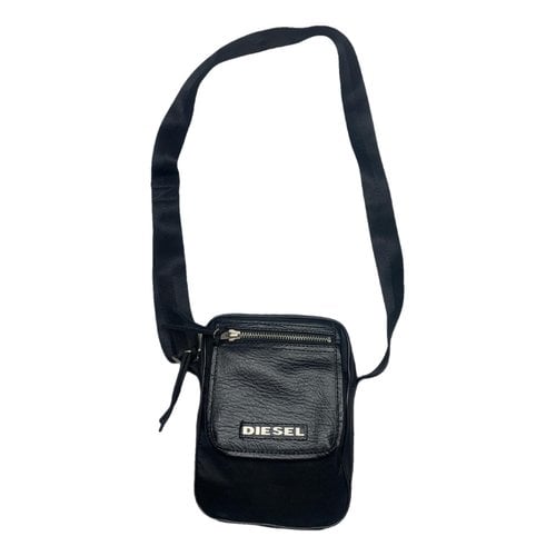 Pre-owned Diesel Cloth Crossbody Bag In Black