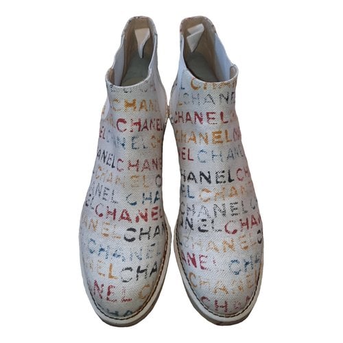 Pre-owned Chanel Cloth Boots In Ecru