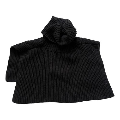 Pre-owned Adnym Scarf In Black