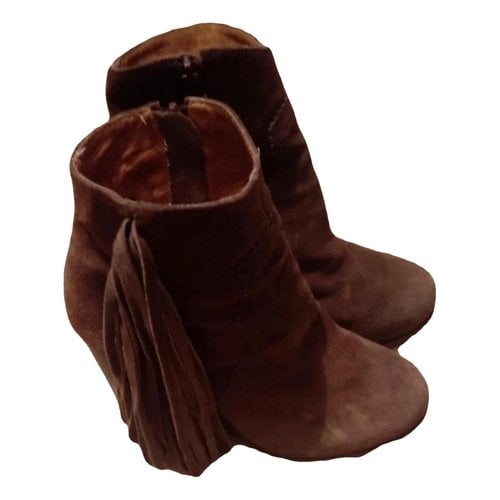 Pre-owned Jeffrey Campbell Boots In Brown