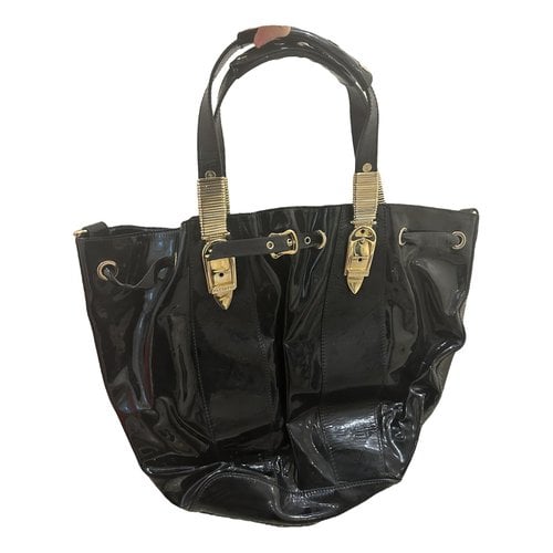 Pre-owned Cesare Paciotti Leather Handbag In Black