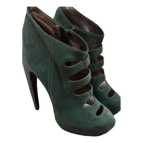 Pre-owned Jeffrey Campbell Heels In Green