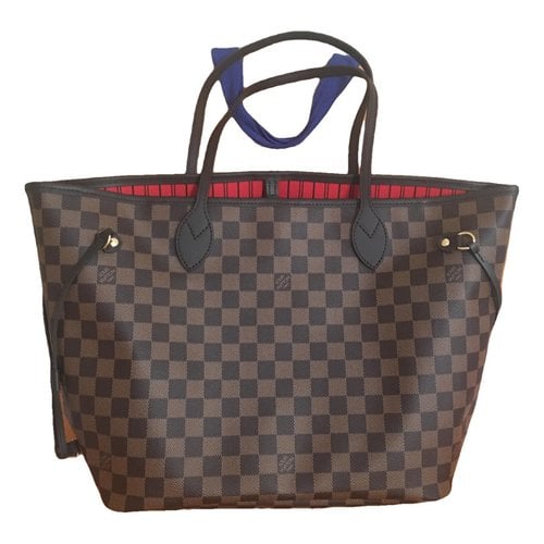 Pre-owned Louis Vuitton Neverfull Leather Tote In Red