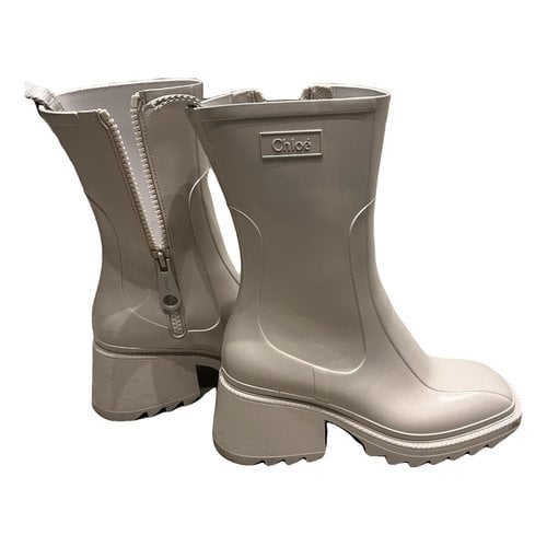 Pre-owned Chloé Betty Wellington Boots In Beige