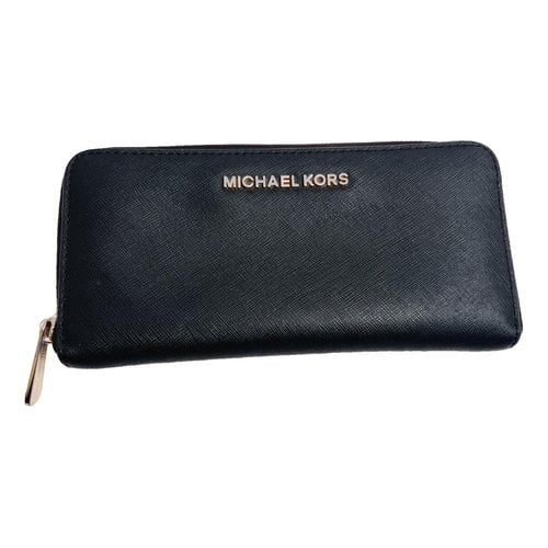 Pre-owned Michael Kors Jet Set Leather Wallet In Black