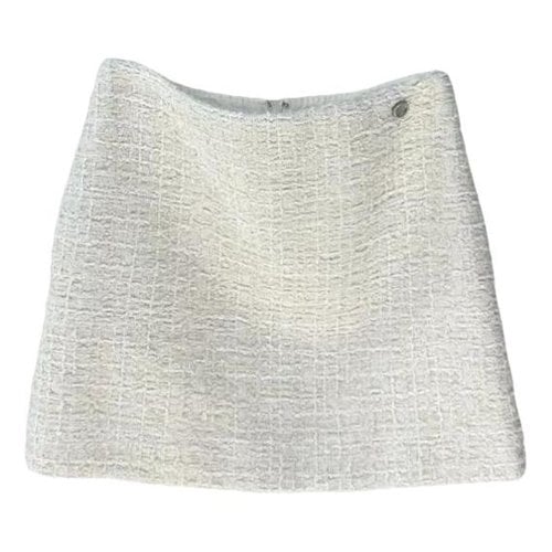 Pre-owned Chanel Skirt In White