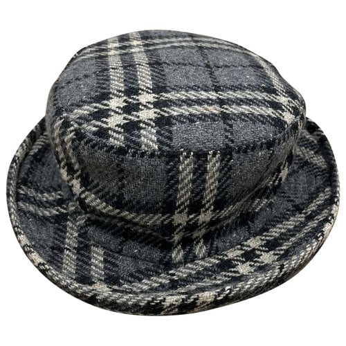 Pre-owned Burberry Wool Hat In Grey